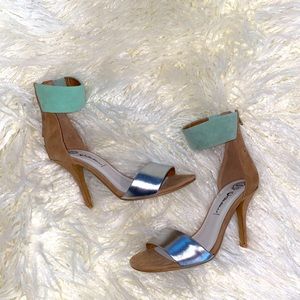 Jeffrey Campbell Chasen Sandal Size 7 Leather and Suede